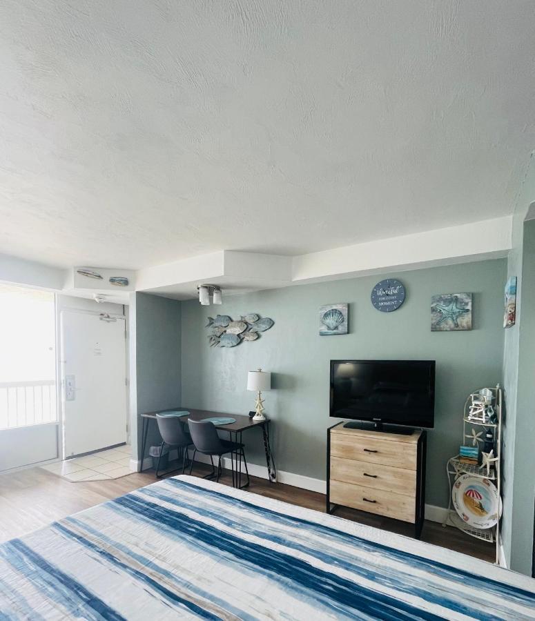 Studio with Ocean View,1211167729:JPEG